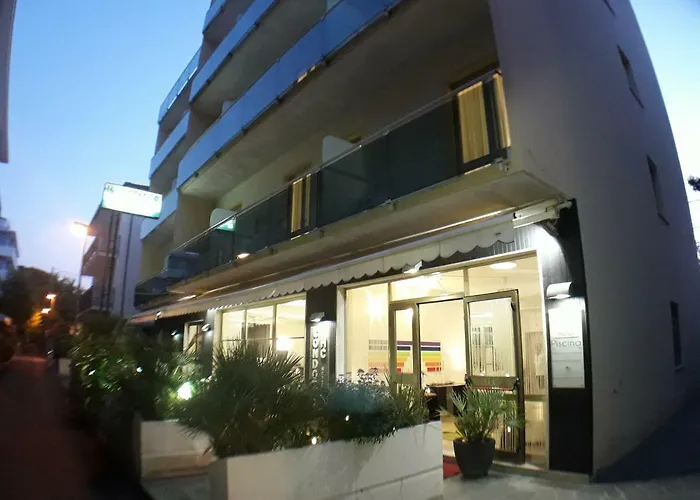 Hotel Condor-New 2024-Con Piscina Riccione